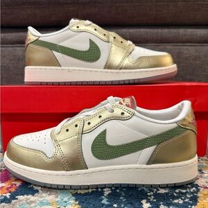 Size 6Y/7.5W - Air Jordan 1 Retro Low OG GS “Year of the Dragon”